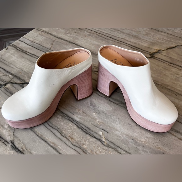 AGL ‘Sista’ Leather Platform Clogs Mules Ivory 7.5 Brand New - Picture 4 of 11